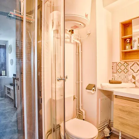 Le Tilleul - Centre - Parking Prive - Wifi * Caen